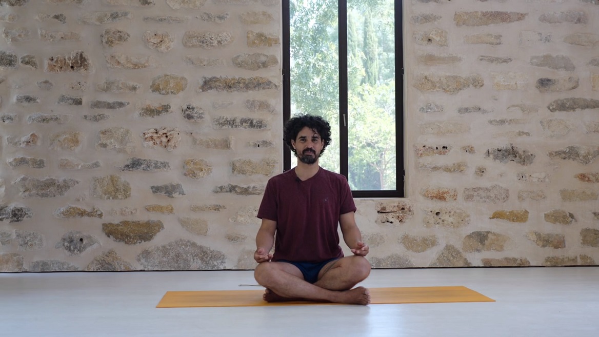 קורס איינגר יוגה למתחילים- הקדמה